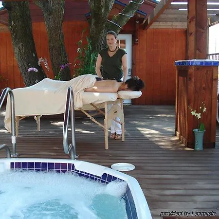 Coast Inn And Spa 