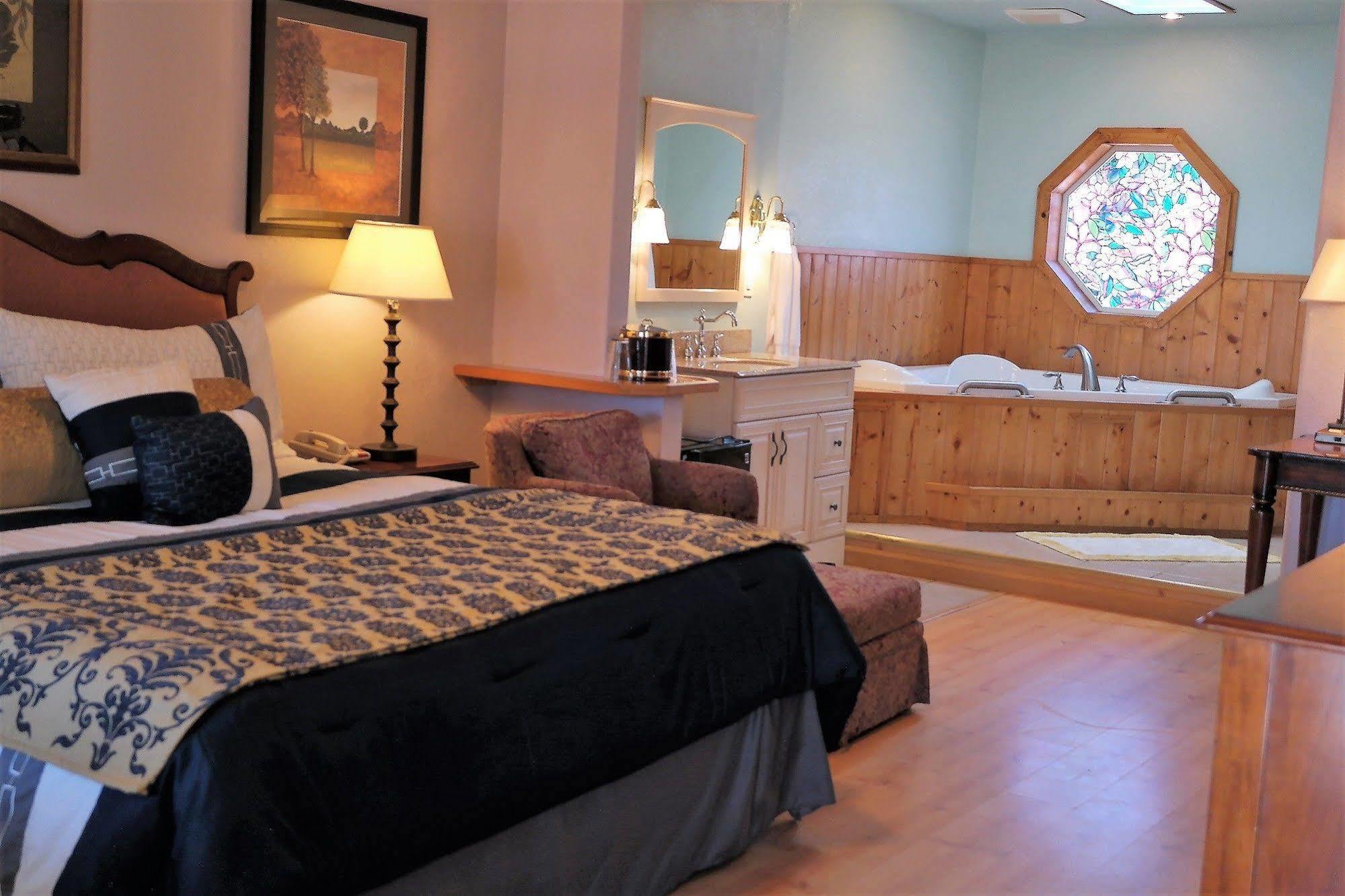 Hotel Coast And 3*